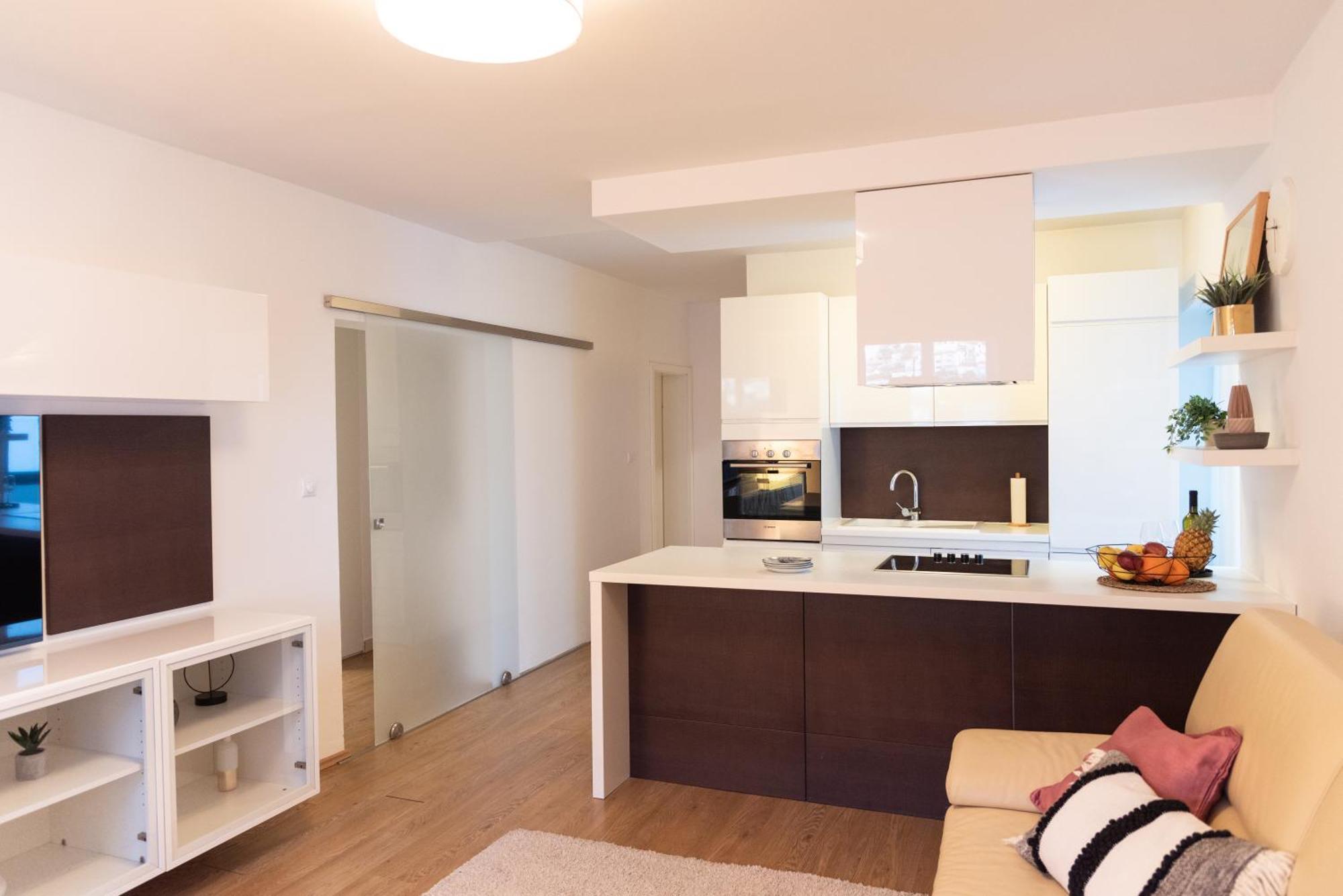 Rory Apartment Дубровник Екстериор снимка